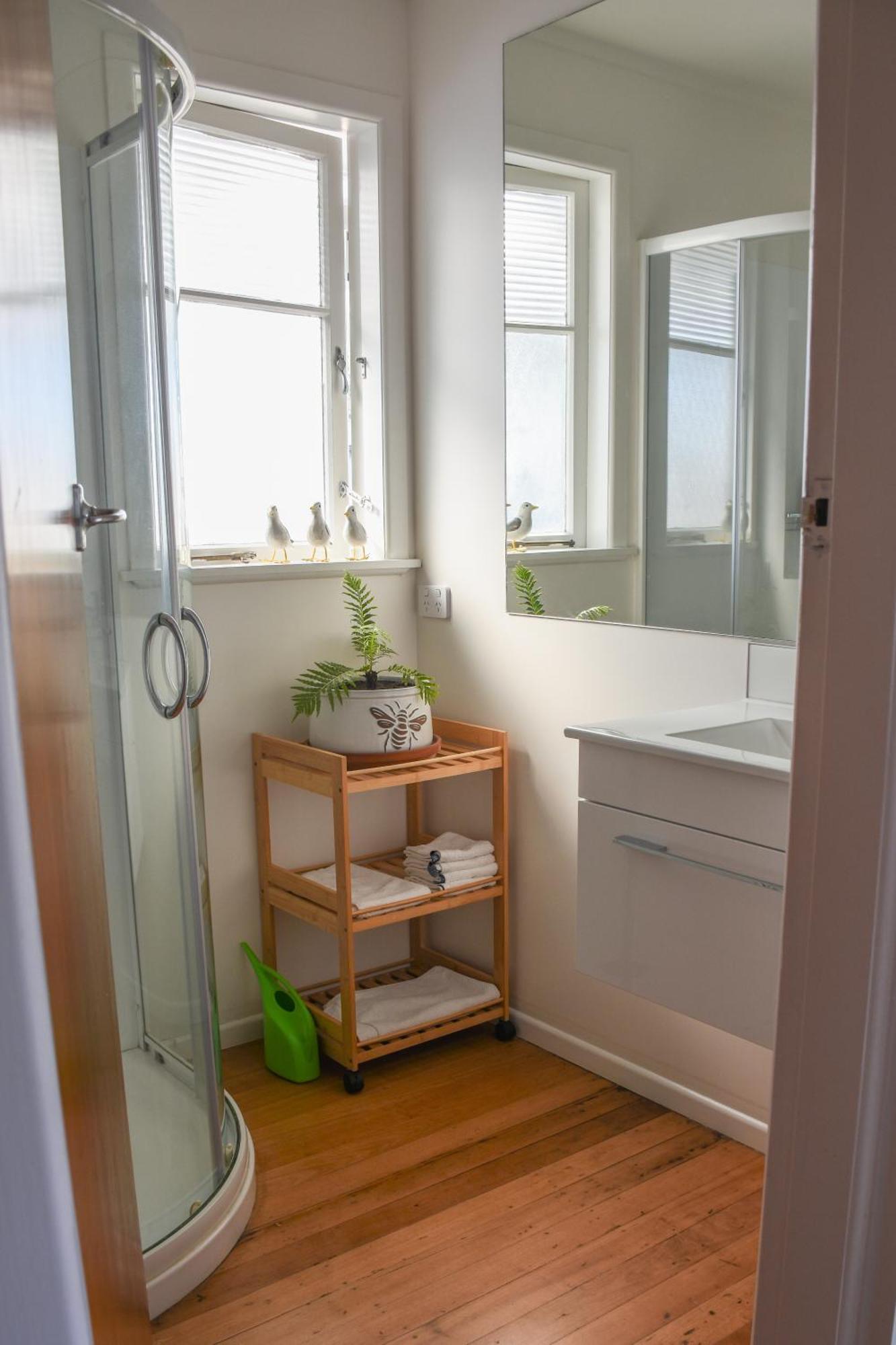Beautiful Home With Short Stroll To Havelock Village Хейвлок Норт Екстериор снимка