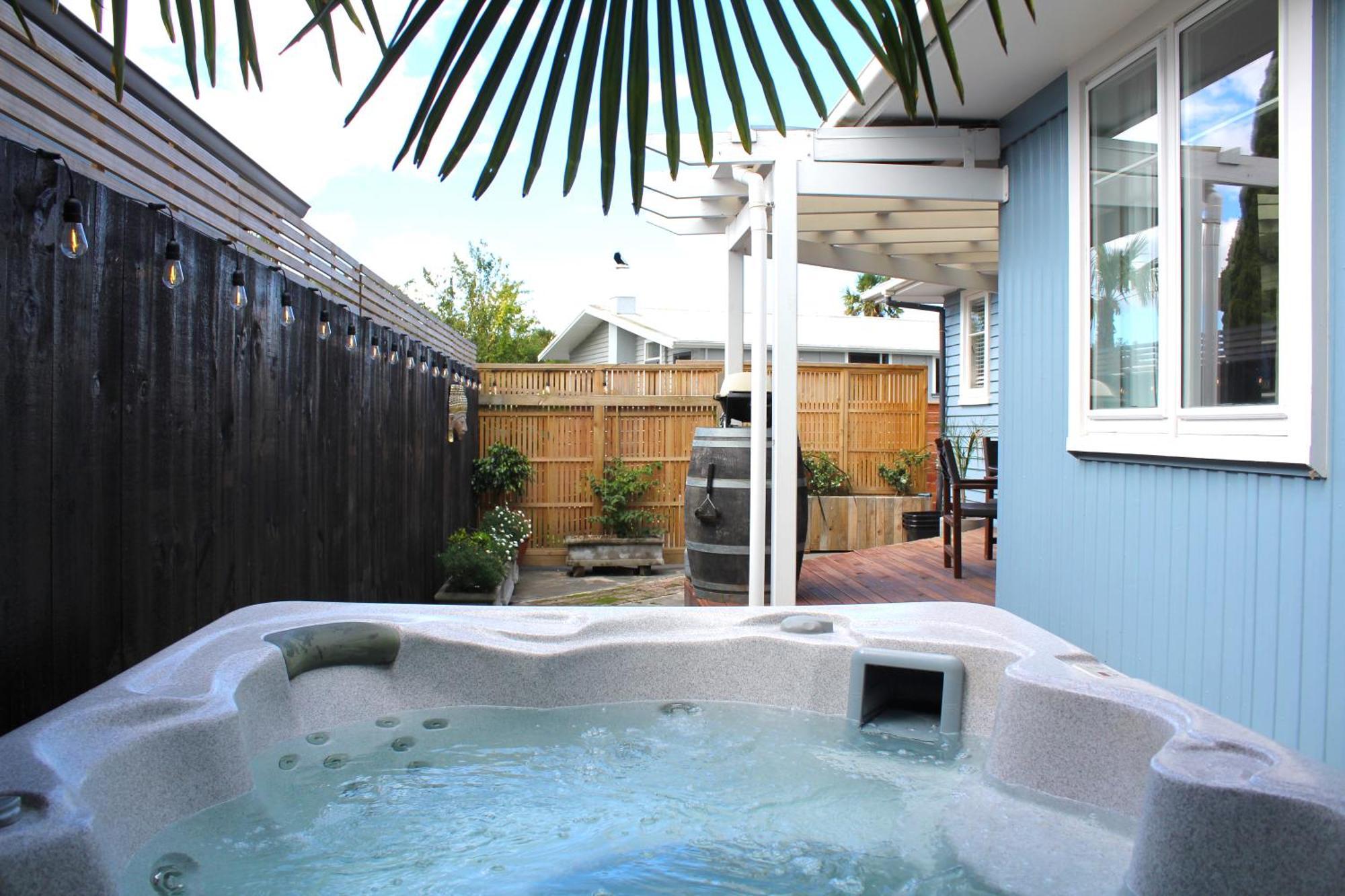 Beautiful Home With Short Stroll To Havelock Village Хейвлок Норт Екстериор снимка